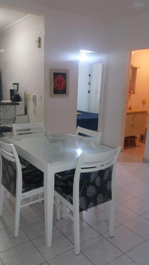 Apartment Apto Enseada Wi-fi Piscina 1 Dorm